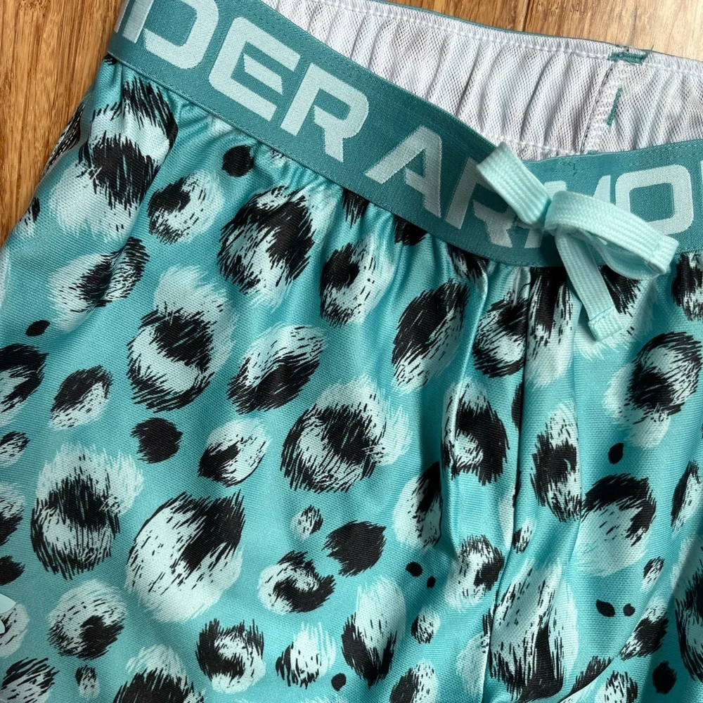 Under Armour girls under